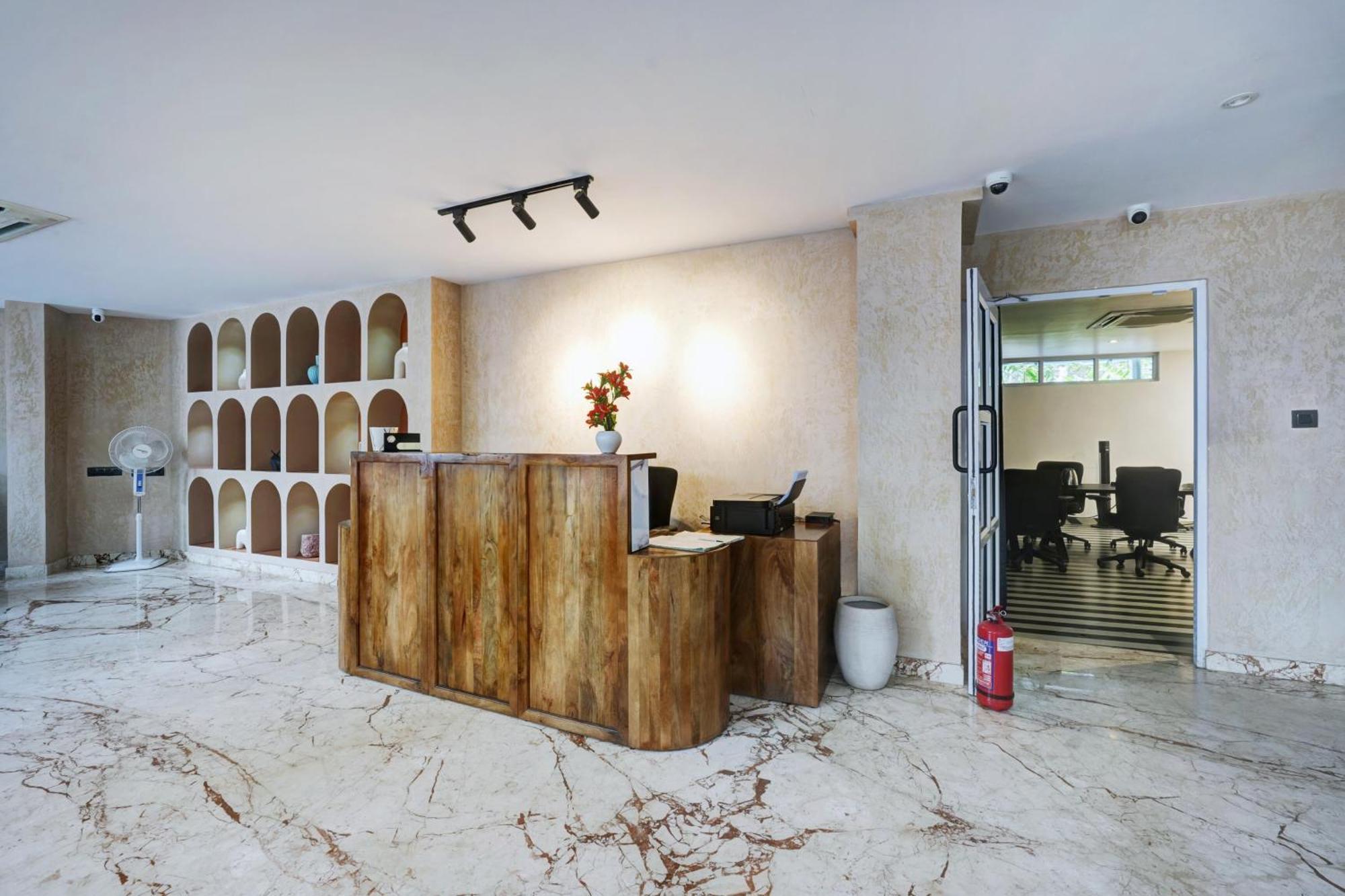 Astra Hotels & Suites - Koramangala Bangalore Buitenkant foto